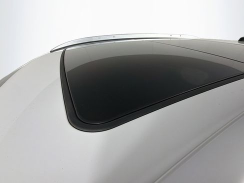 Used 2024 Buick Encore GX Sport Touring w/ Experience Buick Package image 15