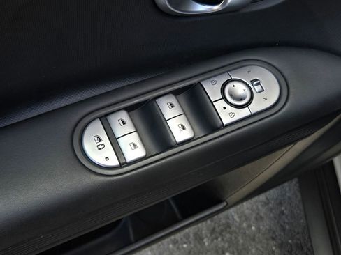 Used 2024 Hyundai Ioniq 5 SEL RWD image 12