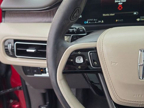 Used 2020 Lincoln Aviator Reserve w/ Equipment Group 201A image 33