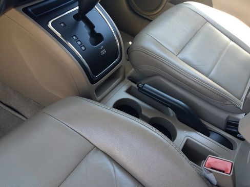 Used 2016 Jeep Patriot High Altitude FWD image 26