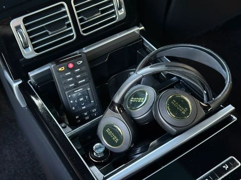 Used 2014 Land Rover Range Rover Autobiography image 23