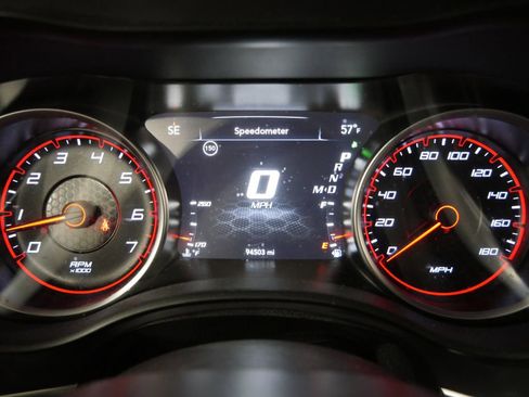 Used 2019 Dodge Charger Scat Pack w/ Harman/Kardon Audio Group RWD image 15