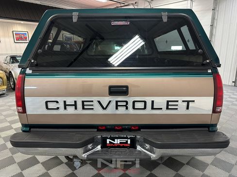 Used 1996 Chevrolet Silverado 3500 2WD Extended Cab image 9