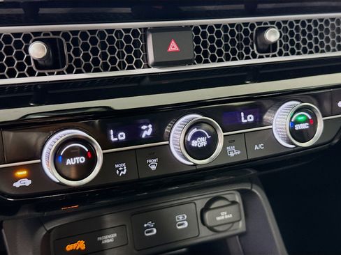 Certified 2025 Honda Civic Sport Touring image 19