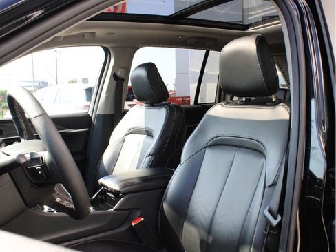 Certified 2023 Jeep Grand Cherokee Limited AWD/4WD image 10
