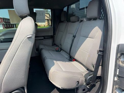 Used 2020 Ford F250 XLT w/ Snow Plow Prep Package AWD/4WD image 18