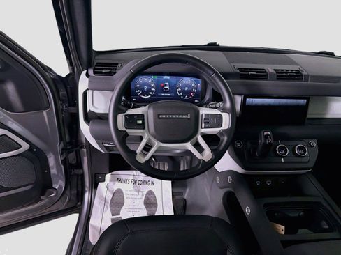 Certified 2023 Land Rover Defender 90 S AWD/4WD image 22