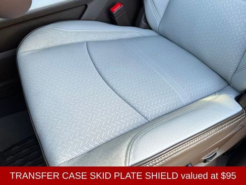 Used 2025 RAM 3500 Laramie image 22