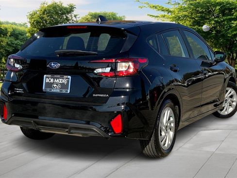 Certified 2025 Subaru Impreza 2.0i image 6