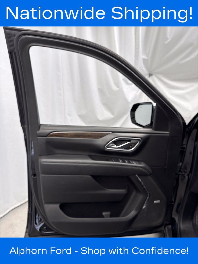 Used 2023 Chevrolet Tahoe Premier AWD/4WD image 11