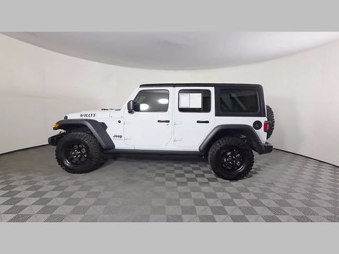 Used 2025 Jeep Wrangler Unlimited Sport AWD/4WD image 46