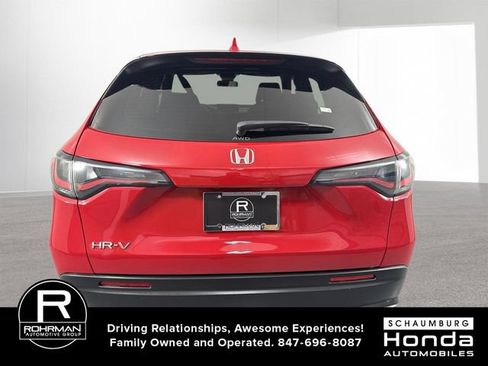 Certified 2025 Honda HR-V Sport image 33