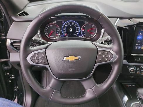 Certified 2022 Chevrolet Traverse Premier image 13