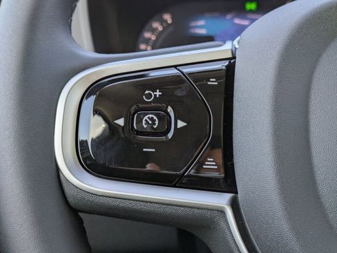 New 2026 Volvo XC60 B5 Core AWD/4WD image 33