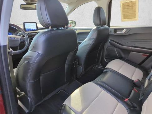 Used 2021 Ford Escape Titanium w/ Titanium Premium Package image 19