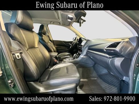 Used 2023 Subaru Forester Touring AWD/4WD image 30