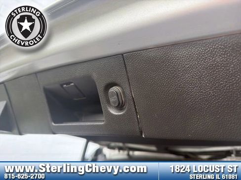 Used 2019 Chevrolet Suburban LT AWD/4WD image 26