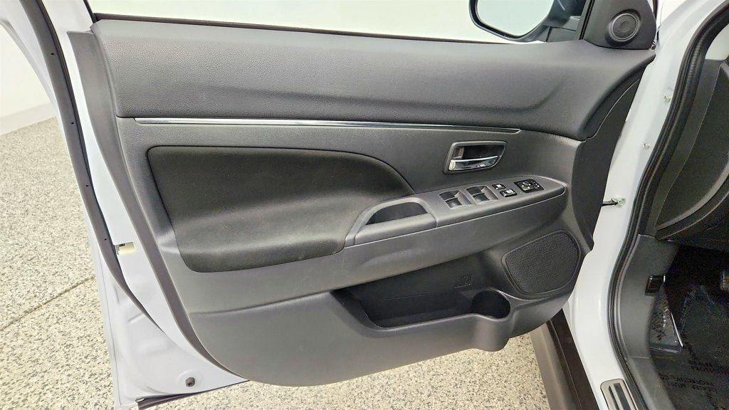 Used 2024 Mitsubishi Outlander Sport ES AWD/4WD image 10