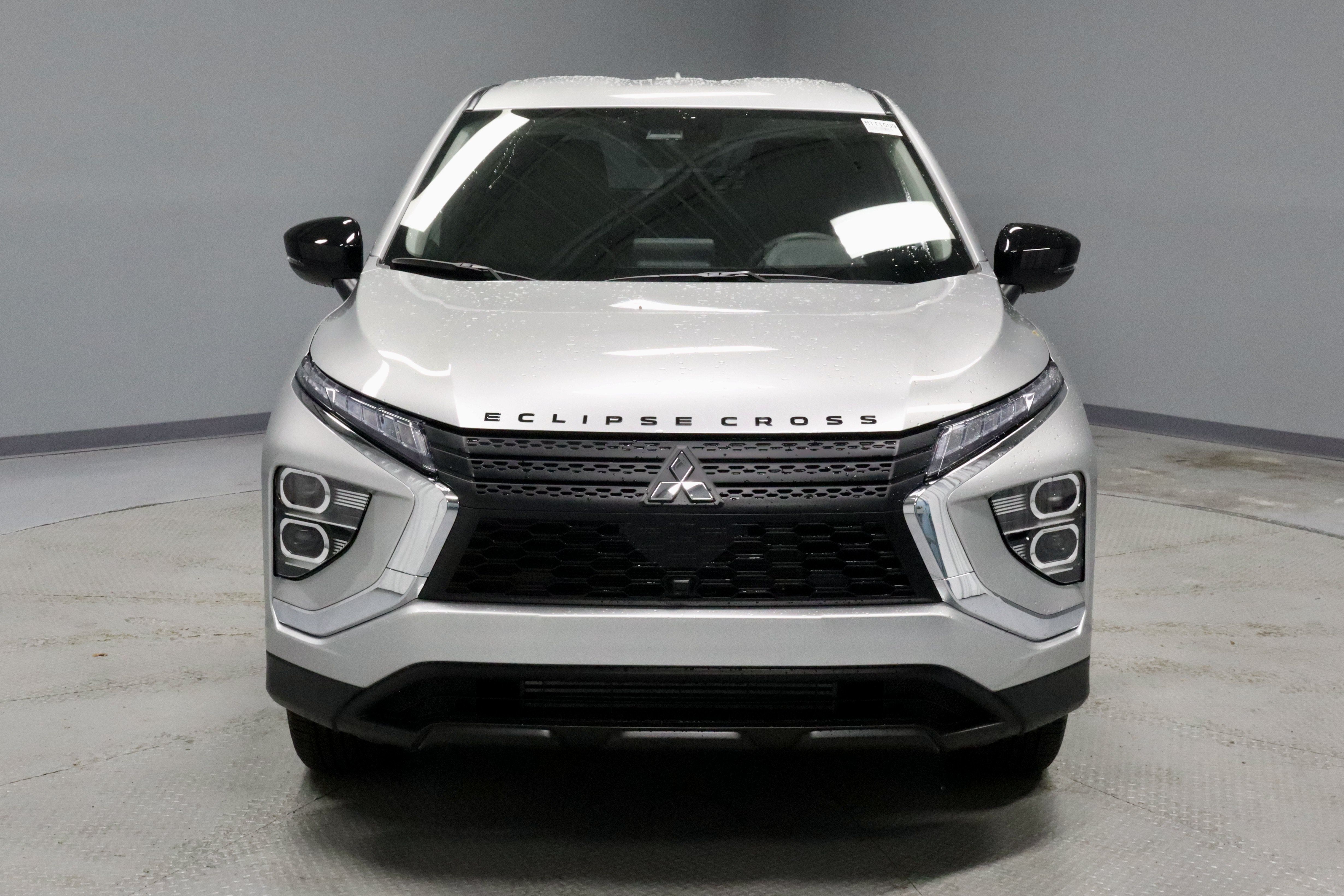 New 2026 Mitsubishi Eclipse Cross LE AWD/4WD image 3