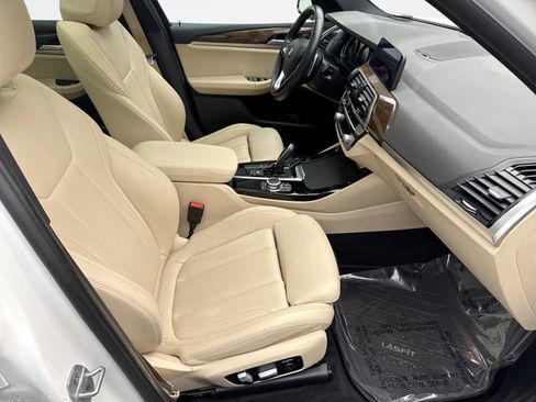 Used 2021 BMW X3 xDrive30i w/ Convenience Package image 17