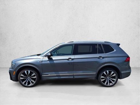 Used 2018 Volkswagen Tiguan SEL Premium AWD/4WD image 9