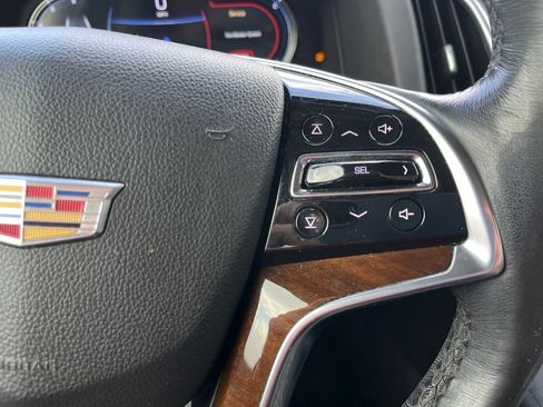 Used 2020 Cadillac Escalade Premium Luxury w/ Escalade Sport Edition AWD/4WD image 19