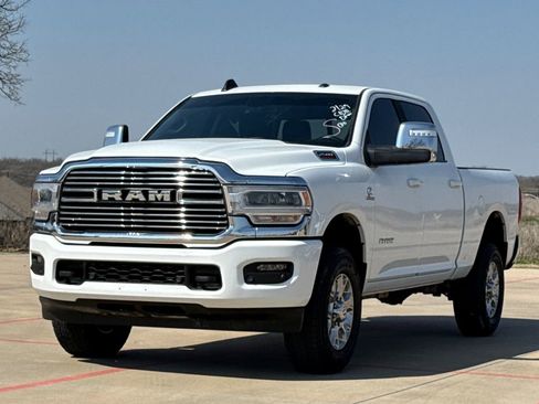 Used 2024 RAM 2500 Laramie image 3