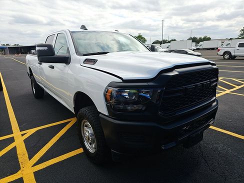 Used 2024 RAM 2500 Tradesman AWD/4WD image 3