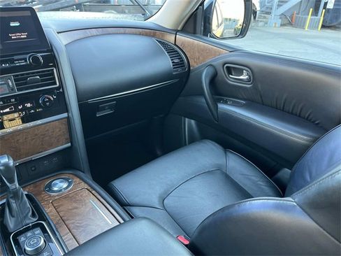 Used 2023 Nissan Armada SL image 16
