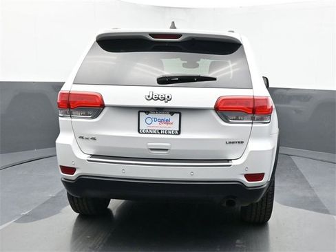 Used 2017 Jeep Grand Cherokee Limited image 4