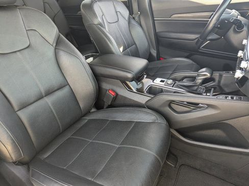 Used 2021 Kia Telluride SX image 11