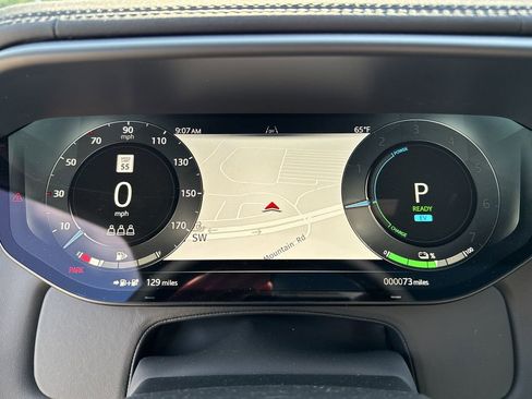 New 2025 Land Rover Range Rover Sport Dynamic SE image 18