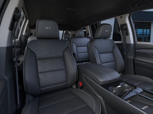 New 2026 Buick Enclave Sport Touring w/ Power Package FWD image 44