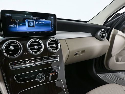 Used 2019 Mercedes-Benz C 300 Sedan image 13