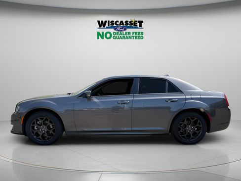 Used 2023 Chrysler 300 Touring L w/ Popular Equipment Group AWD/4WD image 2
