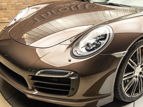 Used 2015 Porsche 911 4 Coupe image 16