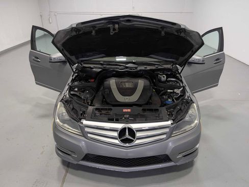 Used 2012 Mercedes-Benz C 300 Sport image 13