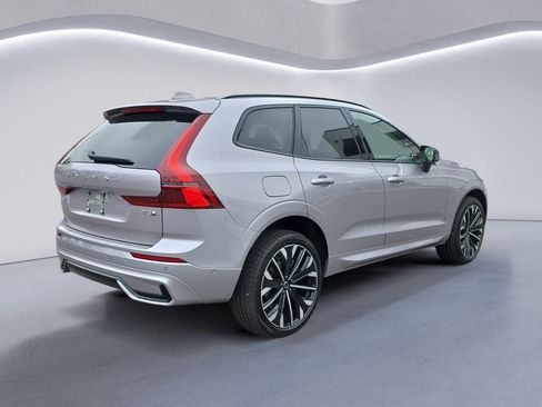 New 2026 Volvo XC60 T8 Ultra w/ Protection Package Premier AWD/4WD image 4