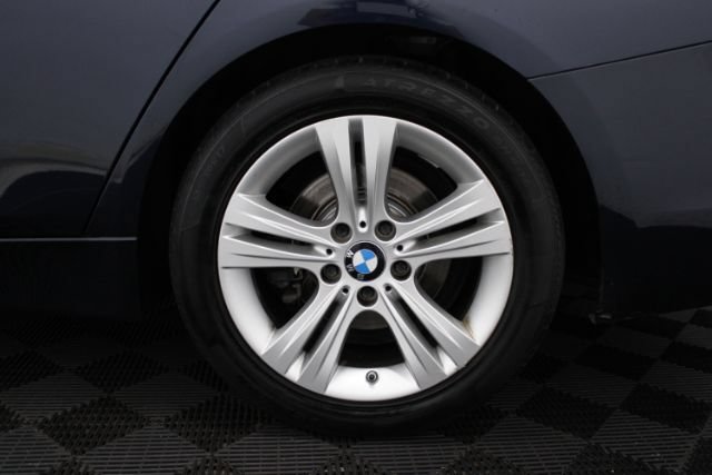Used 2016 BMW 328i xDrive Wagon AWD/4WD image 8