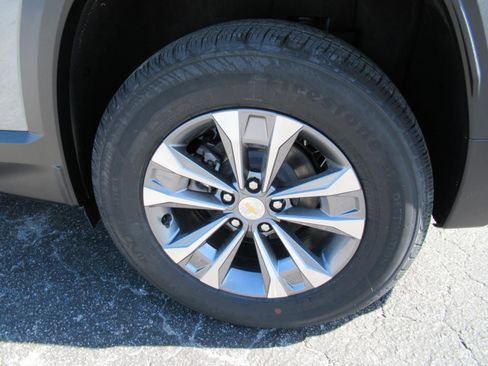 New 2026 Chevrolet Equinox LT image 8