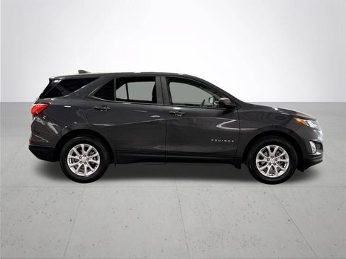 Used 2020 Chevrolet Equinox LS w/ LS Convenience Package FWD image 9