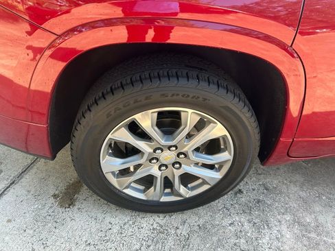 Used 2019 Chevrolet Traverse Premier w/ Driver Confidence II Package image 20