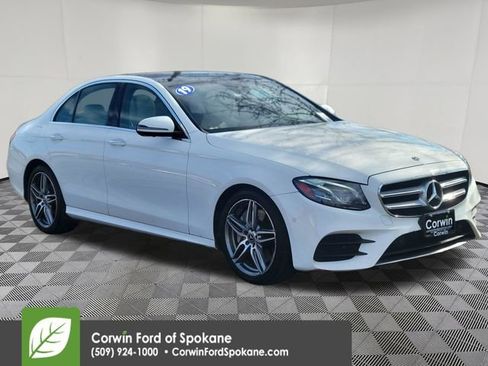 Used 2019 Mercedes-Benz E 300 4MATIC image 1