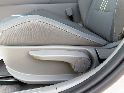 New 2026 Hyundai Elantra SEL Sport Premium image 16