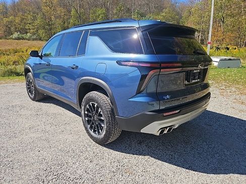Used 2025 Chevrolet Traverse Z71 w/ LPO, Floor Liner Package image 3