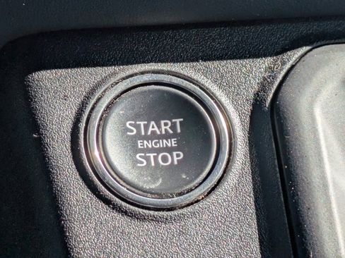 Used 2023 Land Rover Defender 110 Carpathian Edition image 25