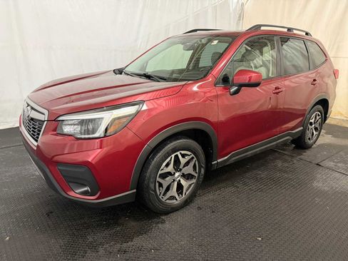 Used 2021 Subaru Forester Premium image 6