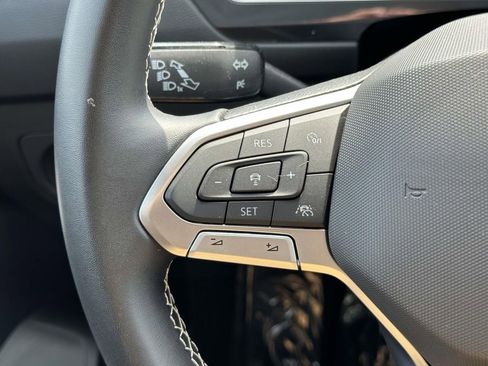 Certified 2023 Volkswagen Tiguan SE w/ Panoramic Sunroof Package image 26