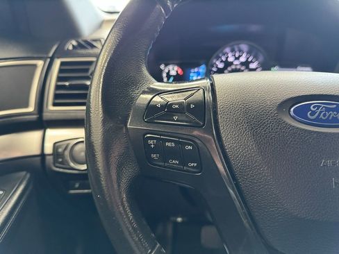 Used 2017 Ford Explorer XLT w/ Equipment Group 202A image 35