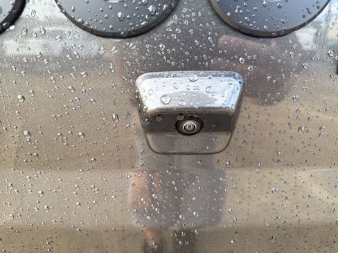 New 2025 Jeep Gladiator Sport w/ Premium Package image 8